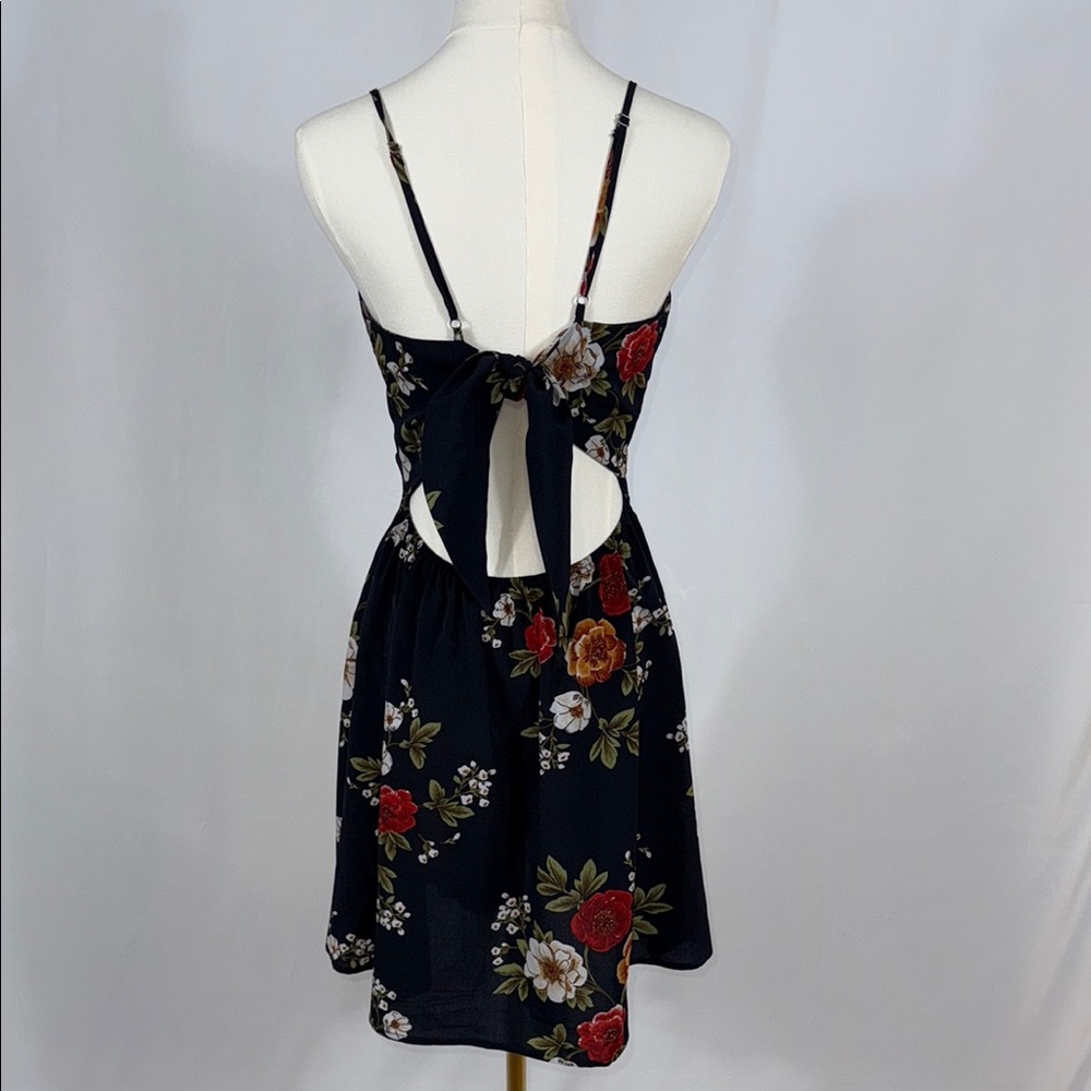 Floerns Women's Boho Floral Print Twist Front Cami A Line Mini Dress - Picture 2 of 9